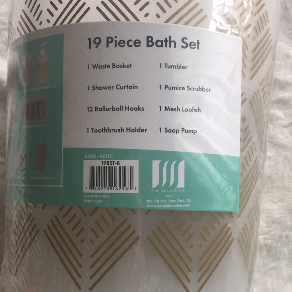 Posh Home 19 piece bathroom set Gold Aztec - Picture 3 of 4